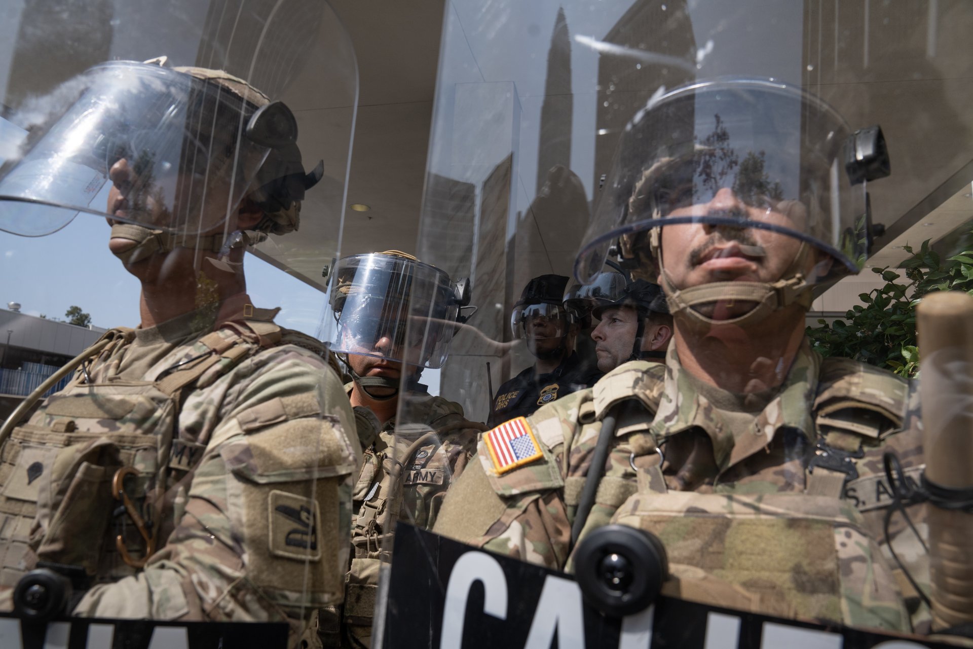 Guardia Nacional de EE.UU. se retira discretamente de ciudades clave ante obstáculos judiciales