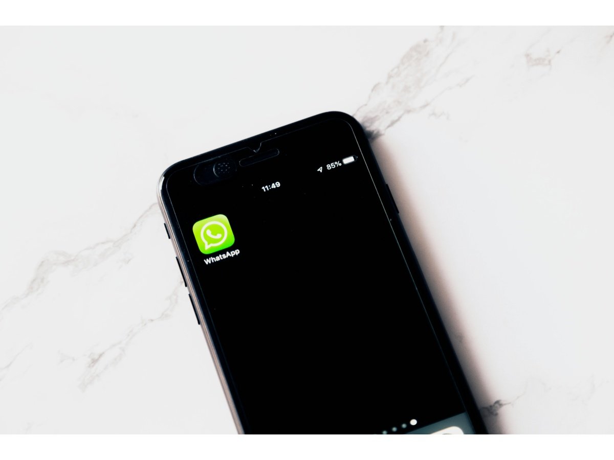 Rusia intensifica bloqueo a WhatsApp para impulsar su app estatal de mensajería