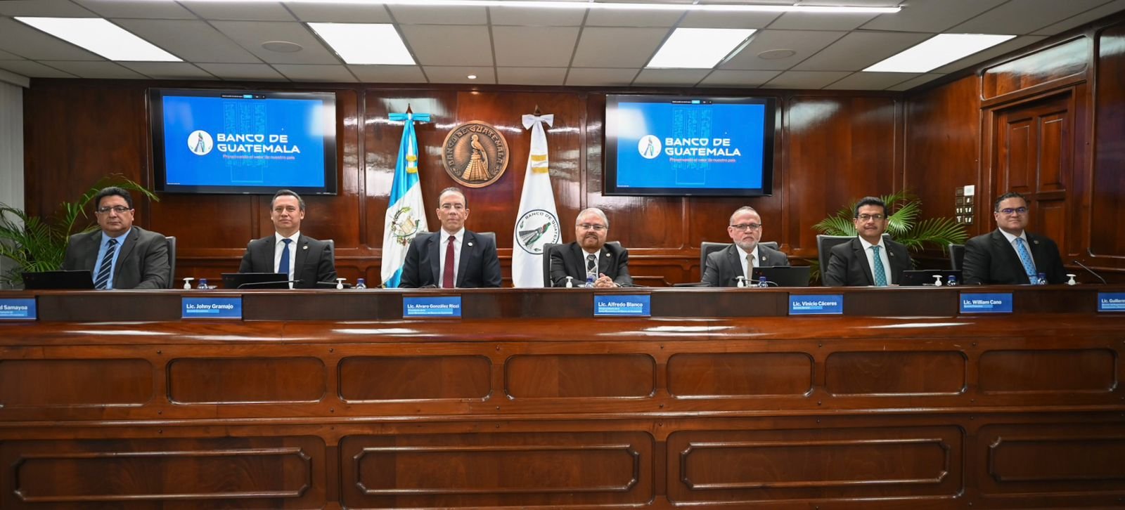 Junta Monetaria reduce tasa de interés a 3.50% y analiza efectos para el ciclo económico 2026