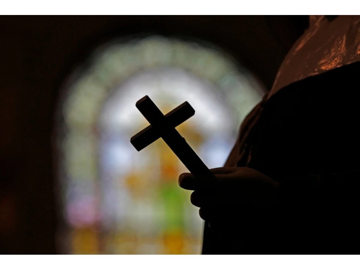 Iglesia Católica en EE. UU. paga miles de millones en acuerdos por abusos sexuales del clero