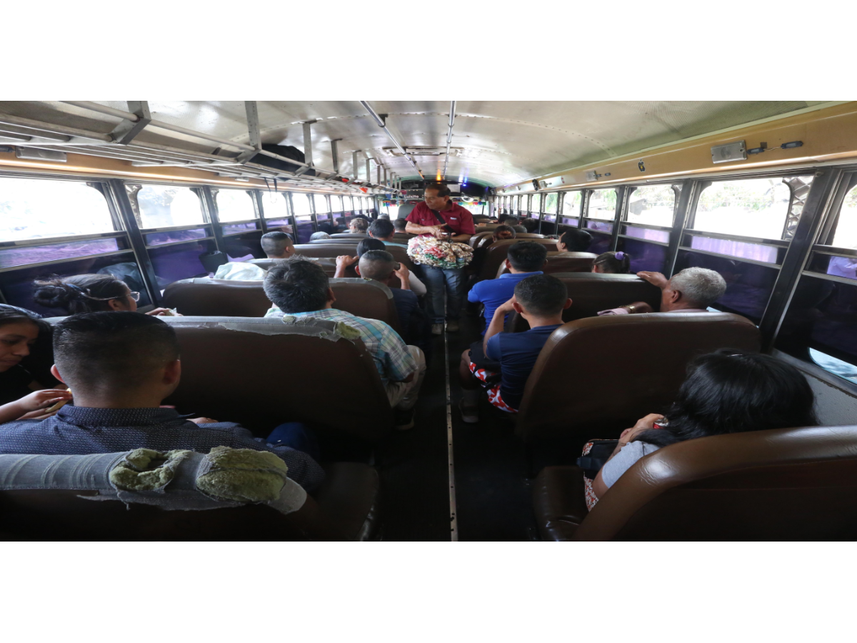 Transporte público de El Salvador implementará cámaras y GPS desde julio para mejorar seguridad y control Transporte público de El Salvador implementará cámaras y GPS desde julio para mejorar seguridad y control