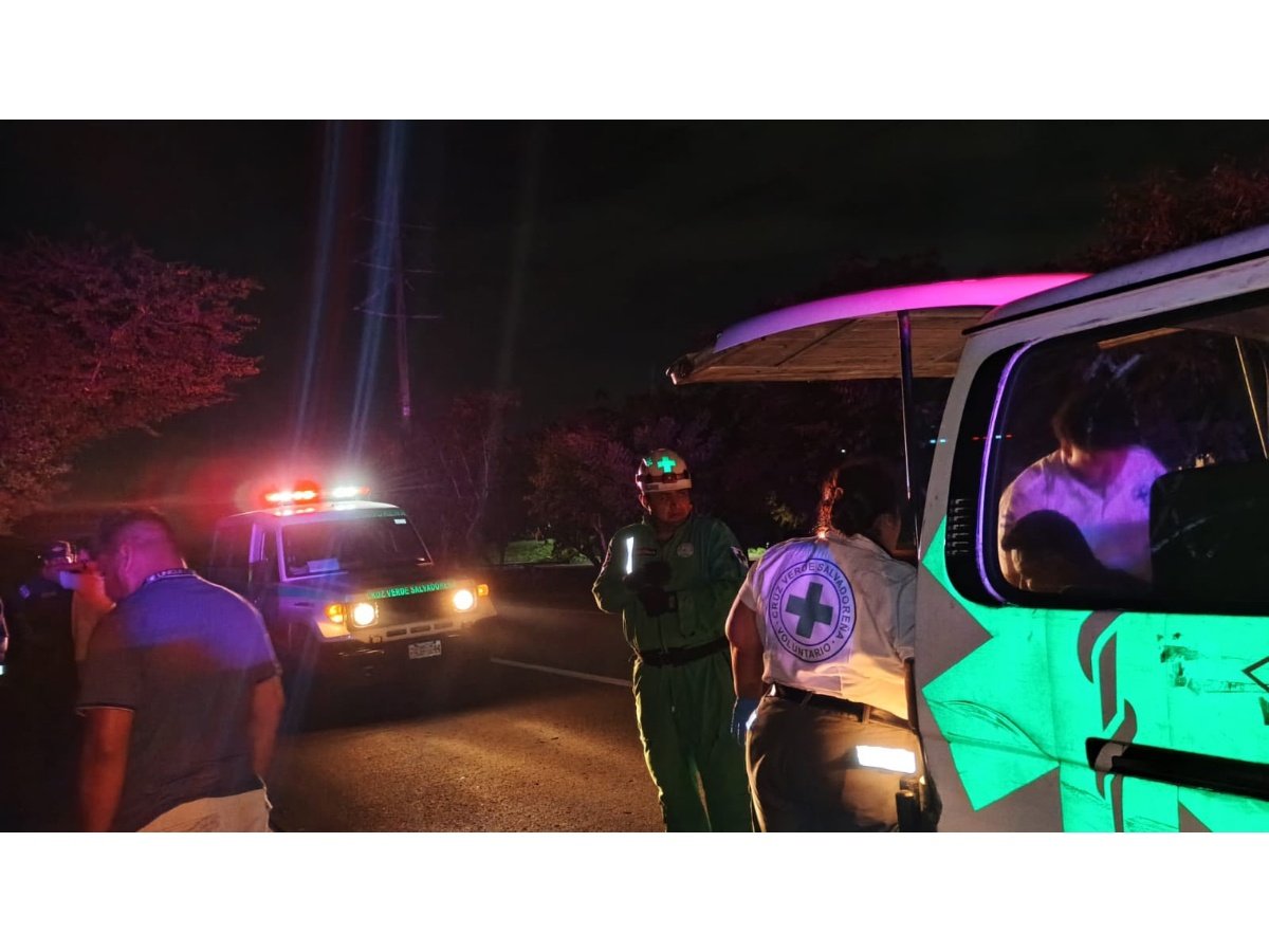 Peatón muere atropellado por motociclista en la carretera Panamericana, Cuscatlán