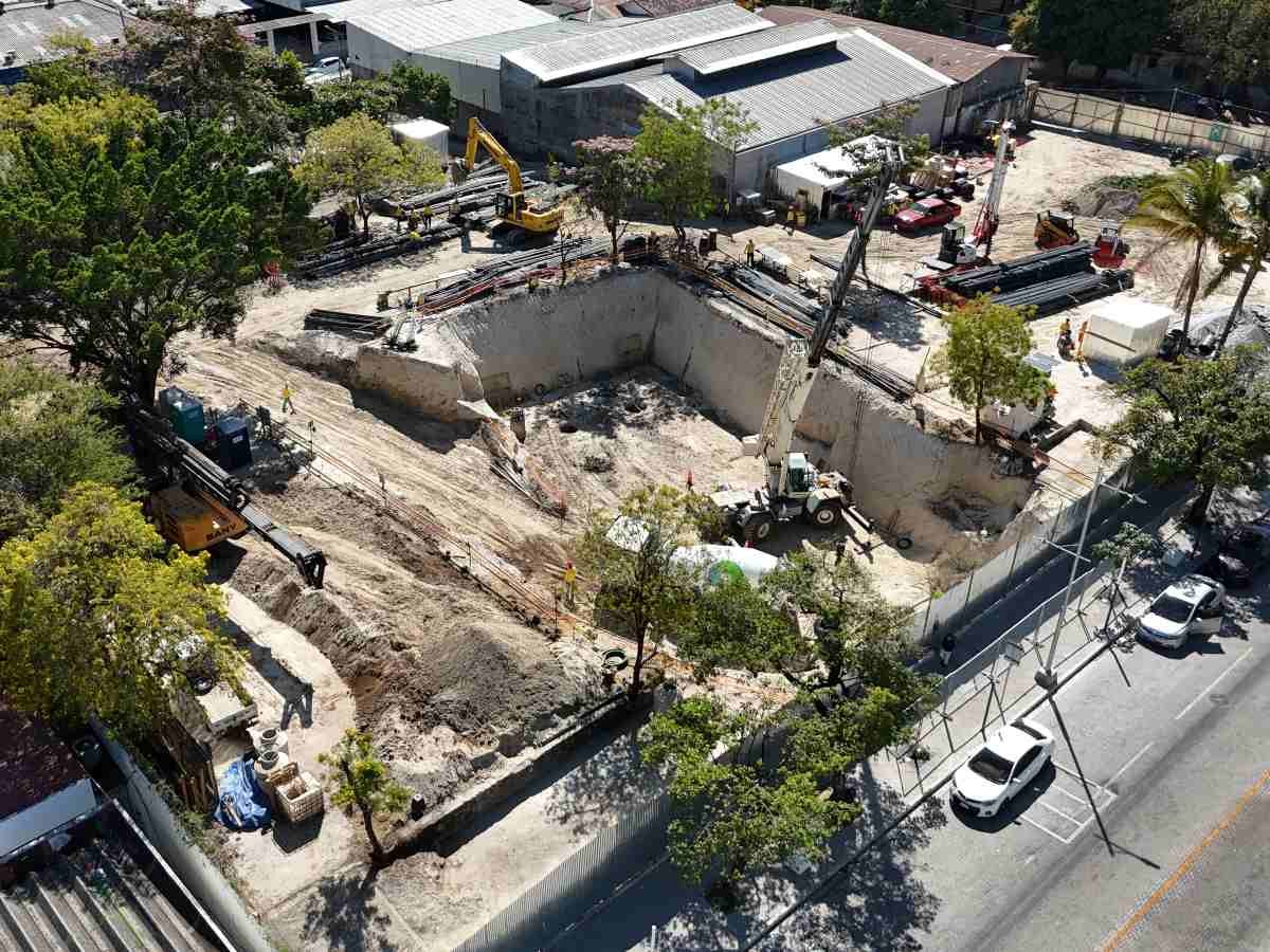 Inician los trabajos del primer metrocable en San Salvador para mejorar movilidad urbana