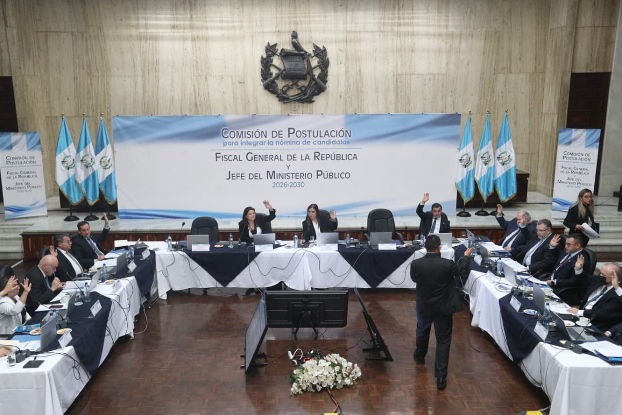 Comisión de Postulación acelera revisión de 59 expedientes para elegir fiscal general en Guatemala