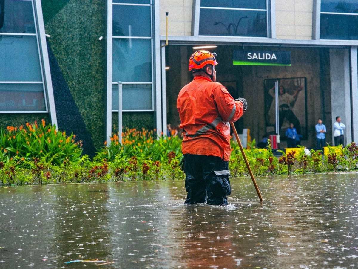 Asamblea aprueba $150 millones para proyecto integral contra inundaciones en San Salvador