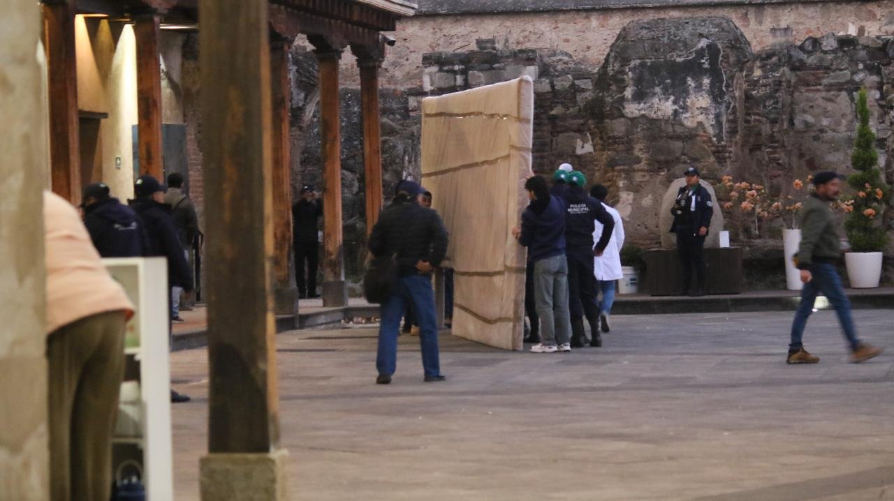 Trasladan obras atribuidas a Tomás de Merlo del Museo de Arte Colonial en Antigua Guatemala en medio de investigación judicial