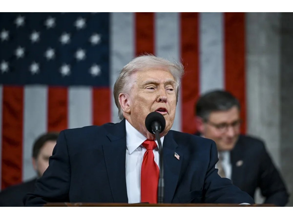 Archivos de Epstein presentan omisiones sobre acusación de agresión sexual contra Donald Trump