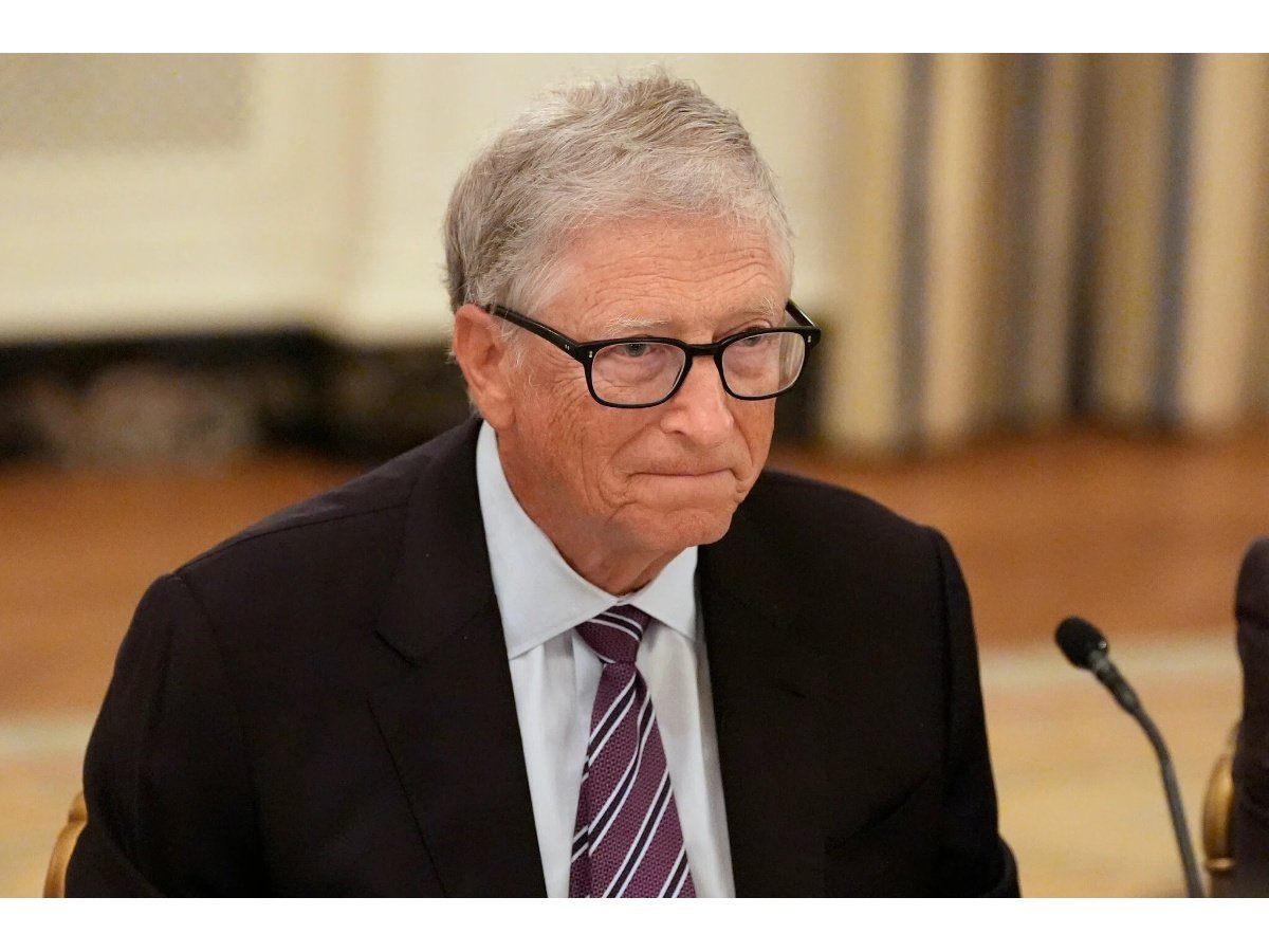 Bill Gates se disculpa por vínculos con Jeffrey Epstein y revela detalles sobre encuentros con mujeres rusas