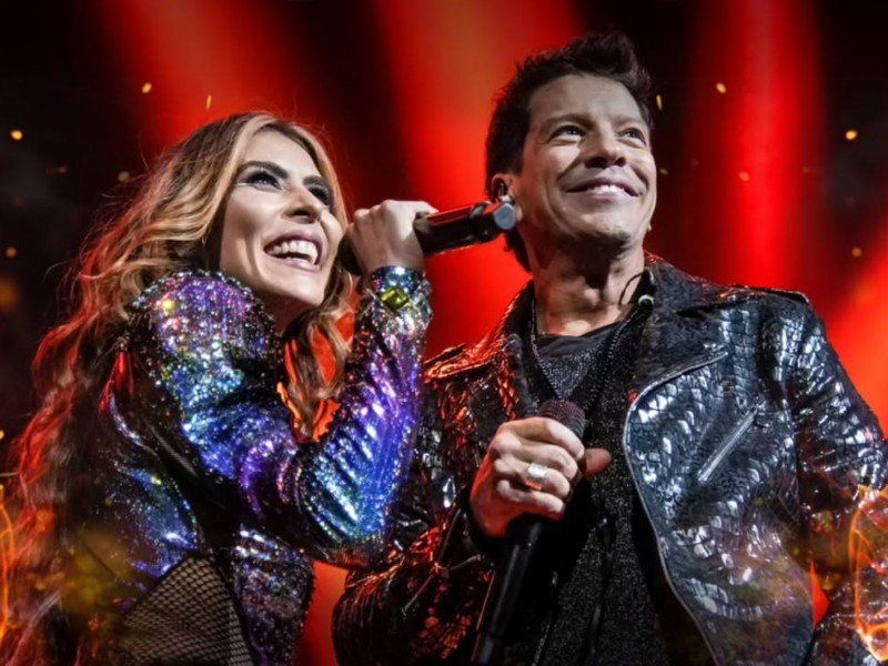 María León y Yahir inauguran en San Salvador su gira ‘Fuego’ con un concierto único en el Teatro Presidente