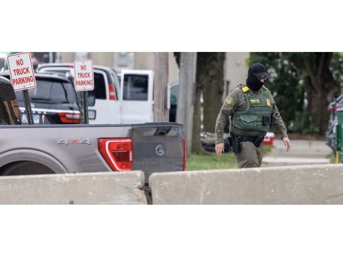 Investigan muerte de refugiado con discapacidad visual tras ser dejado por Patrulla Fronteriza en restaurante de Buffalo Investigan muerte de refugiado con discapacidad visual tras ser dejado por Patrulla Fronteriza en restaurante de Buffalo