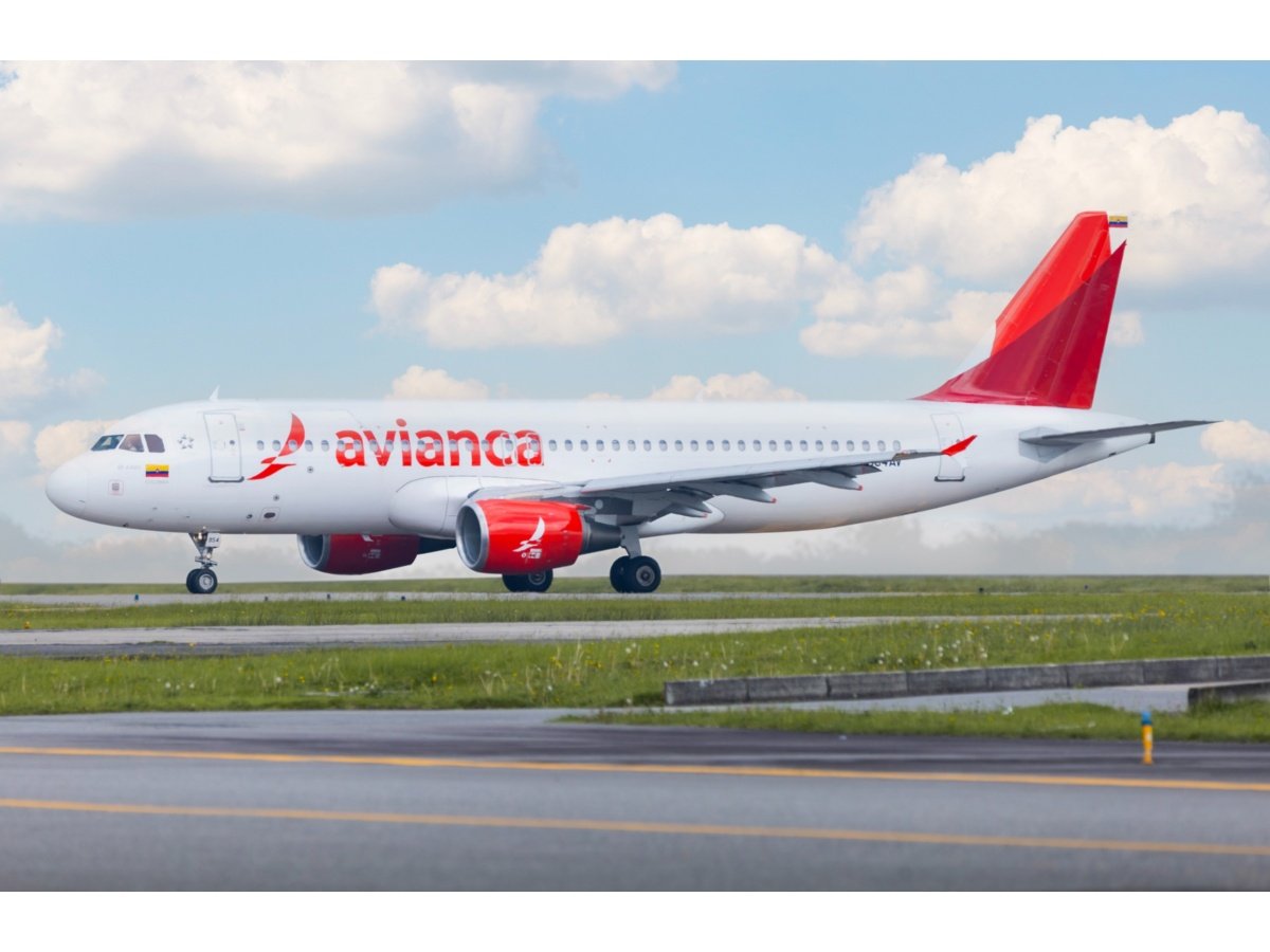 Avianca mejora servicio en clase Economy con bocadillos y bebidas en vuelos largos en América