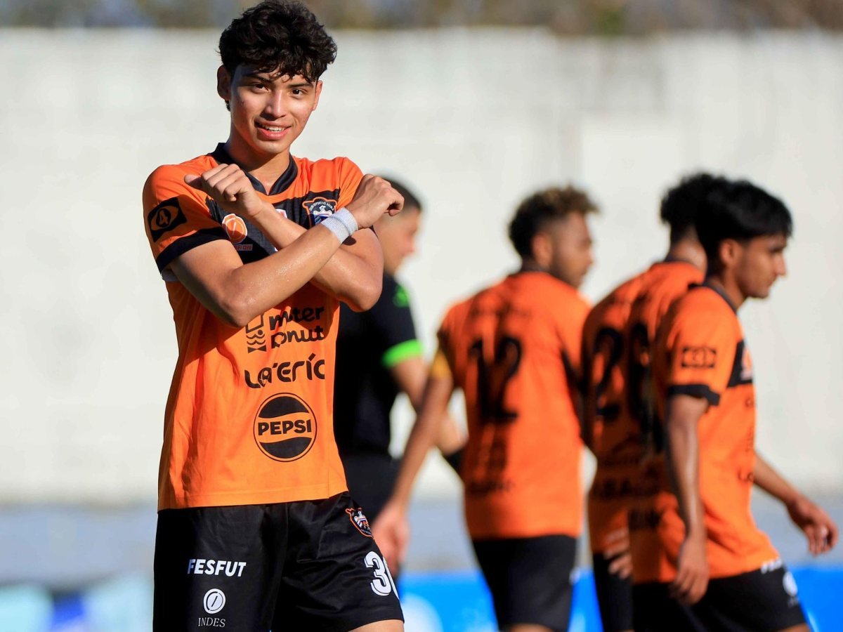 Águila se consolida como líder del Grupo B tras vencer a Fuerte San Francisco en la Copa Presidente Águila se consolida como líder del Grupo B tras vencer a Fuerte San Francisco en la Copa Presidente