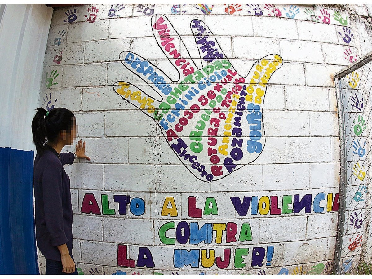 PGR atendió a más de 2,200 mujeres por violencia intrafamiliar en 2025 en El Salvador PGR atendió a más de 2,200 mujeres por violencia intrafamiliar en 2025 en El Salvador