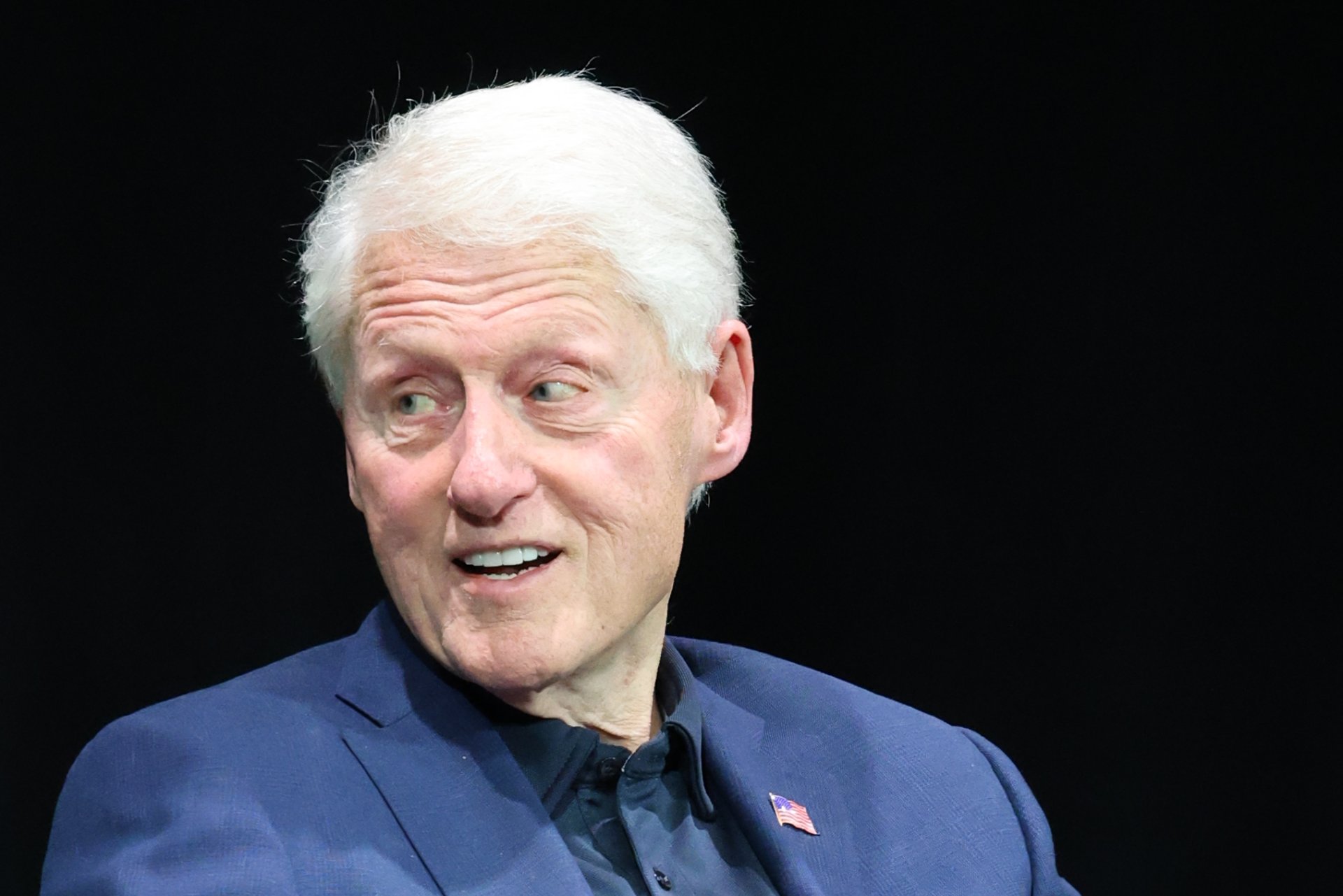 Bill Clinton y Donald Trump ante el Congreso por vínculos con Jeffrey Epstein: declaraciones y controversias