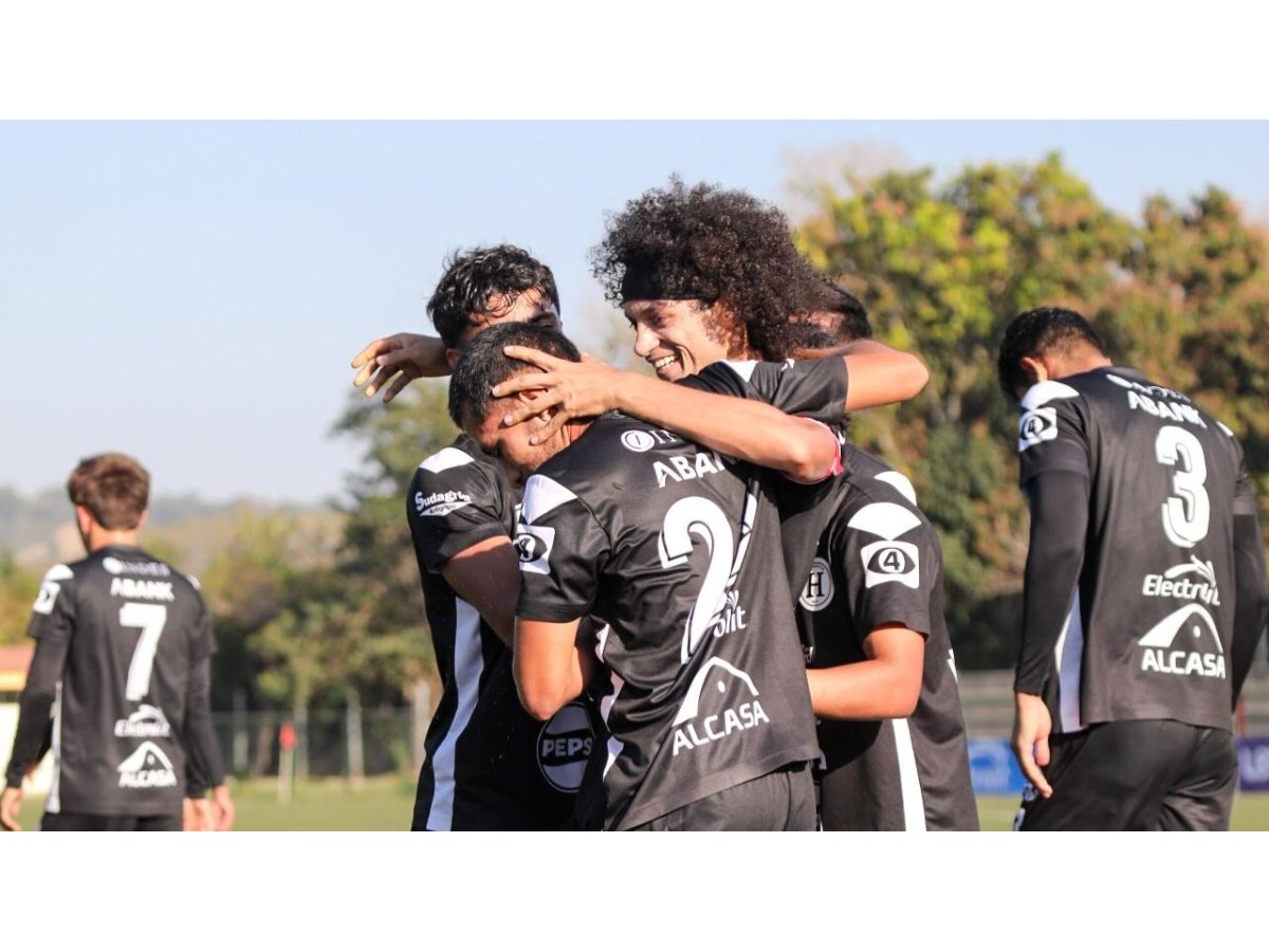 Hércules busca consolidar su protagonismo en la Copa Presidente tras sólido arranque Hércules busca consolidar su protagonismo en la Copa Presidente tras sólido arranque