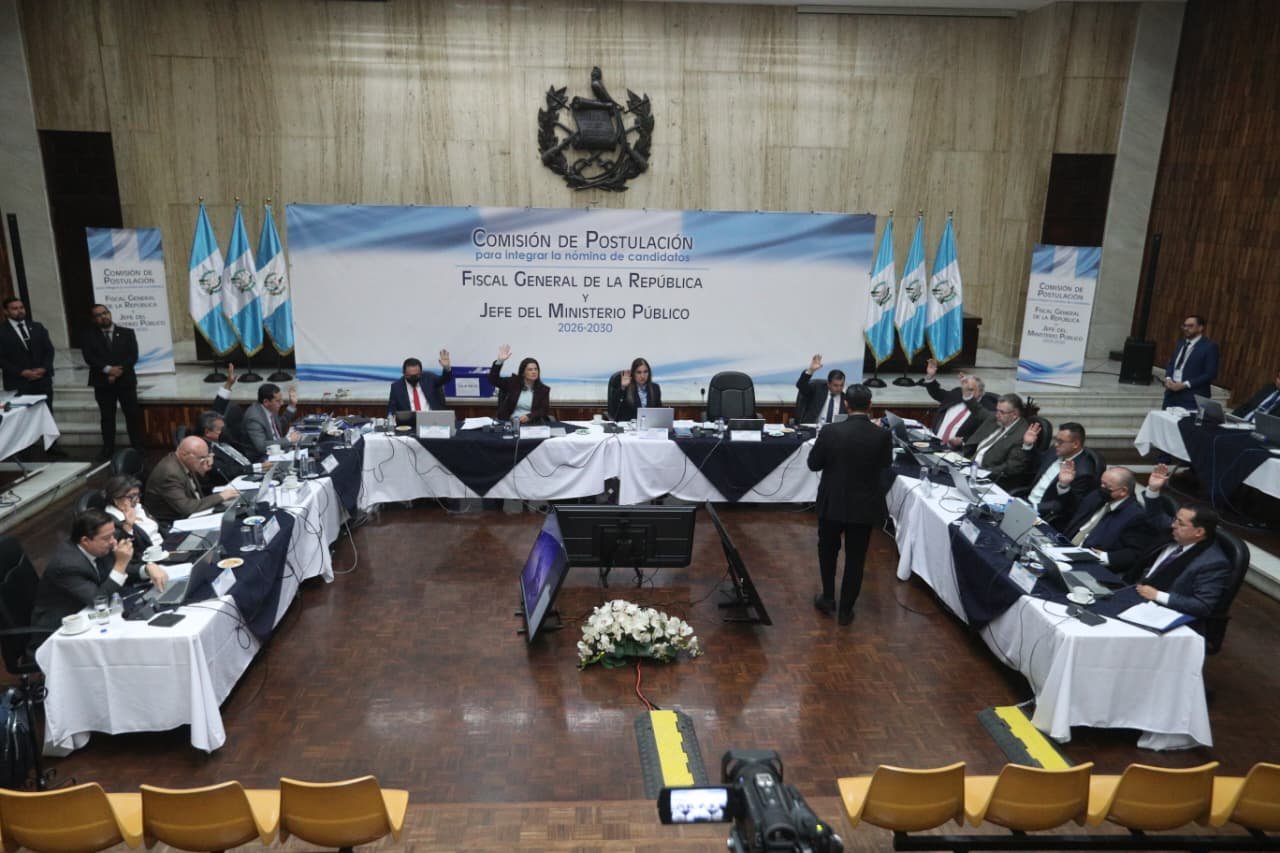 Comisión de Postulación evaluará la posible reincorporación de 11 aspirantes excluidos para fiscal general