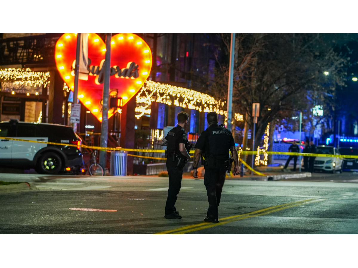 Tiroteo en Austin deja 3 muertos y 14 heridos; FBI investiga posible vínculo terrorista