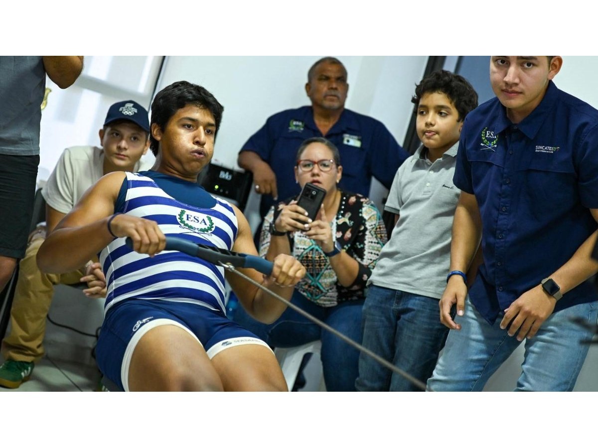 El Salvador destaca con medalla de plata en Mundial Virtual de Remo Indoor 2026