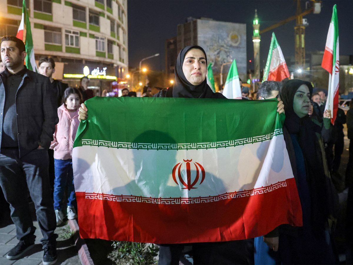 Irán expresa disposición al diálogo pese a ofensiva militar que podría durar semanas