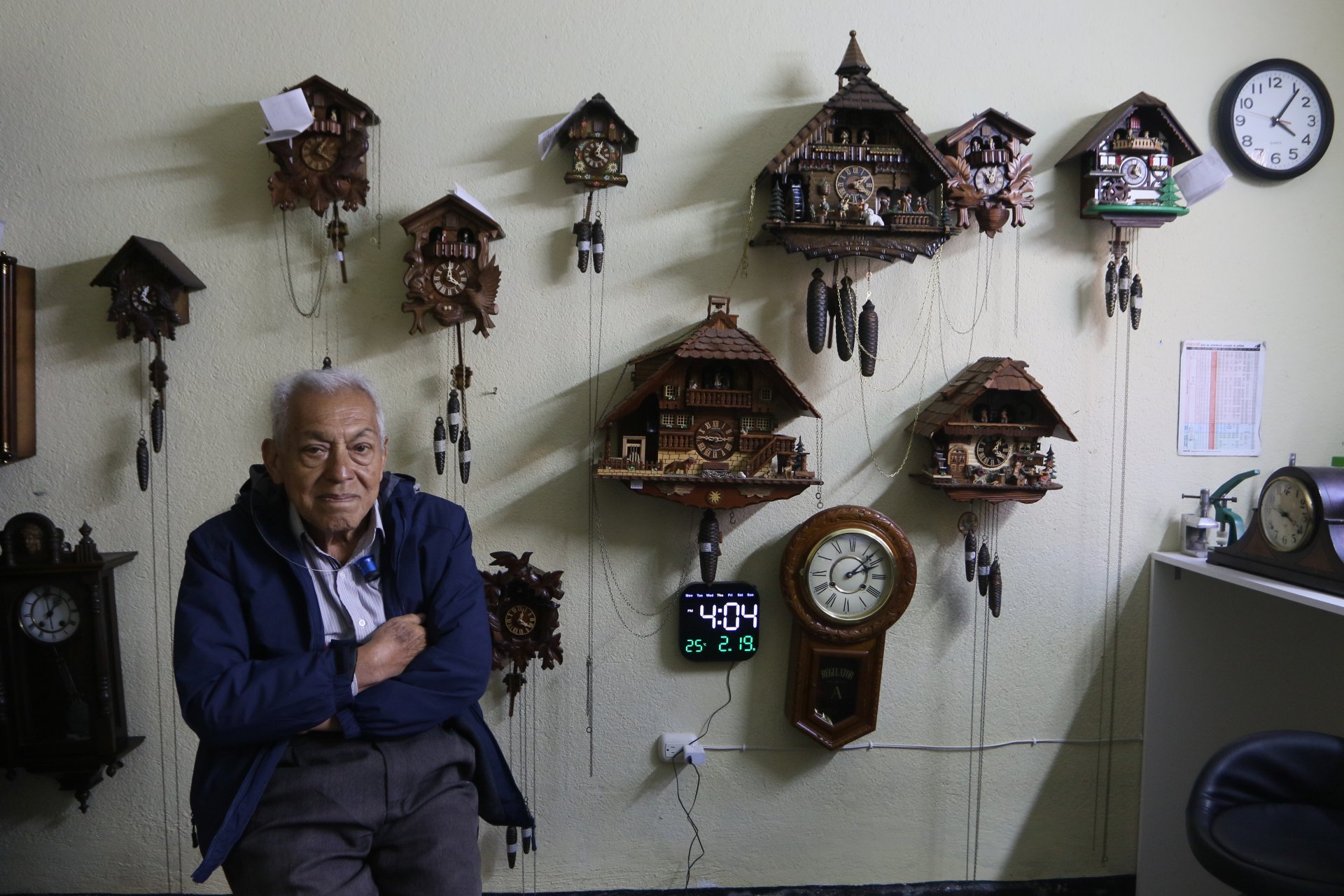 Guardianes del tiempo: el arte de la relojería mecánica en Guatemala enfrenta su mayor desafío