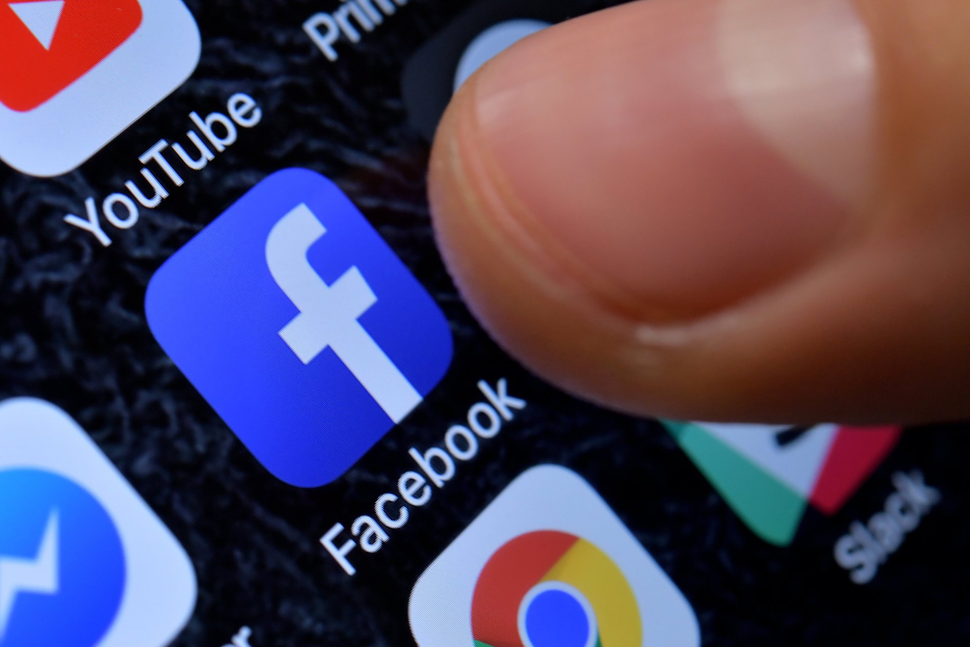 Facebook presenta caída global: usuarios reportan fallas masivas en la plataforma de Meta