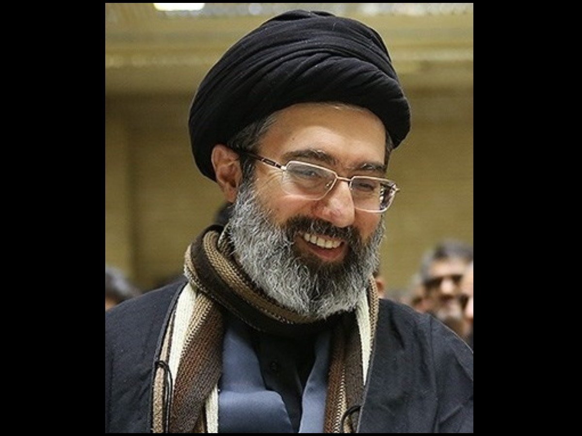 Mojtaba Jamenei se perfila como principal candidato para liderar Irán tras la muerte del líder supremo