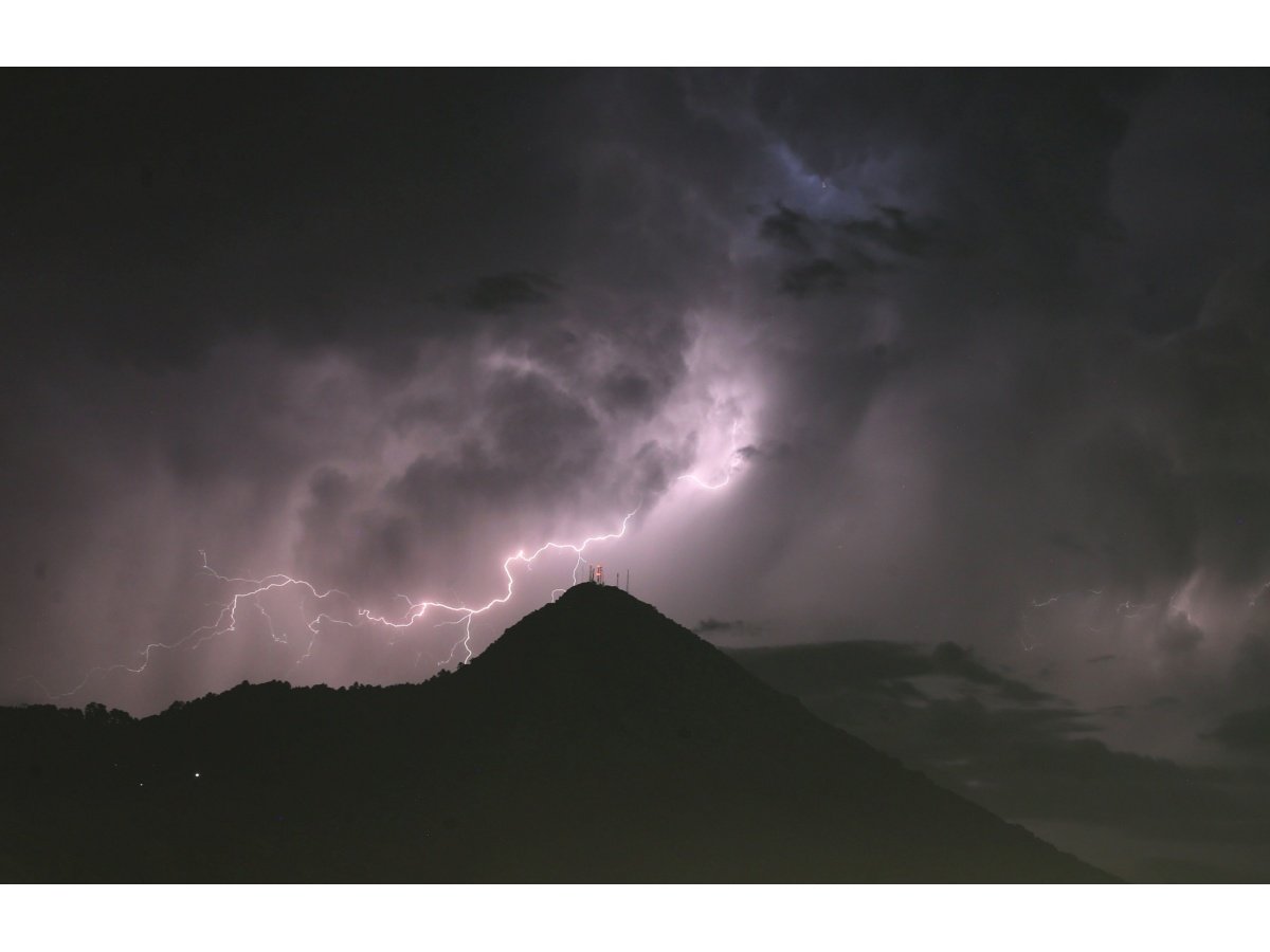 Pronóstico climático en El Salvador: temperaturas altas, vientos moderados y lluvias con tormentas eléctricas