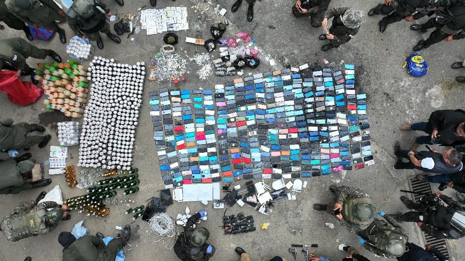 Requisa en Granja Penal Pavón decomisa más de 400 celulares y objetos ilegales