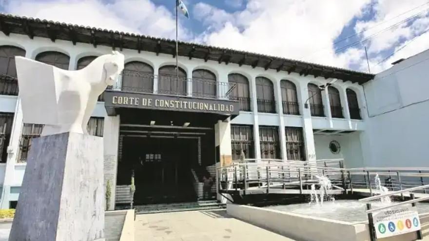 La Corte de Constitucionalidad ordena al Congreso sesionar para elegir magistrados del tribunal constitucional