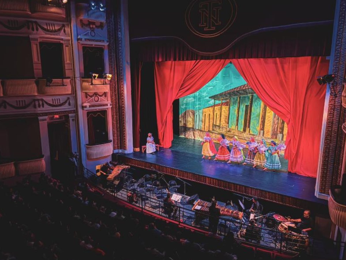 El Ballet Folklórico Nacional rinde homenaje a María de Baratta con “Mujer de las Américas” en el Teatro Nacional