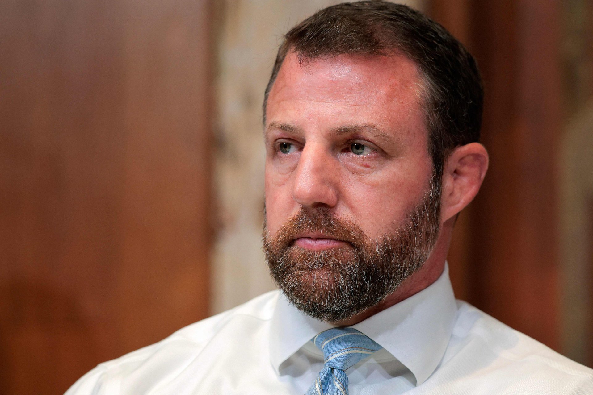 Markwayne Mullin: El senador republicano elegido para liderar Seguridad Nacional en EE. UU. Markwayne Mullin: El senador republicano elegido para liderar Seguridad Nacional en EE. UU.