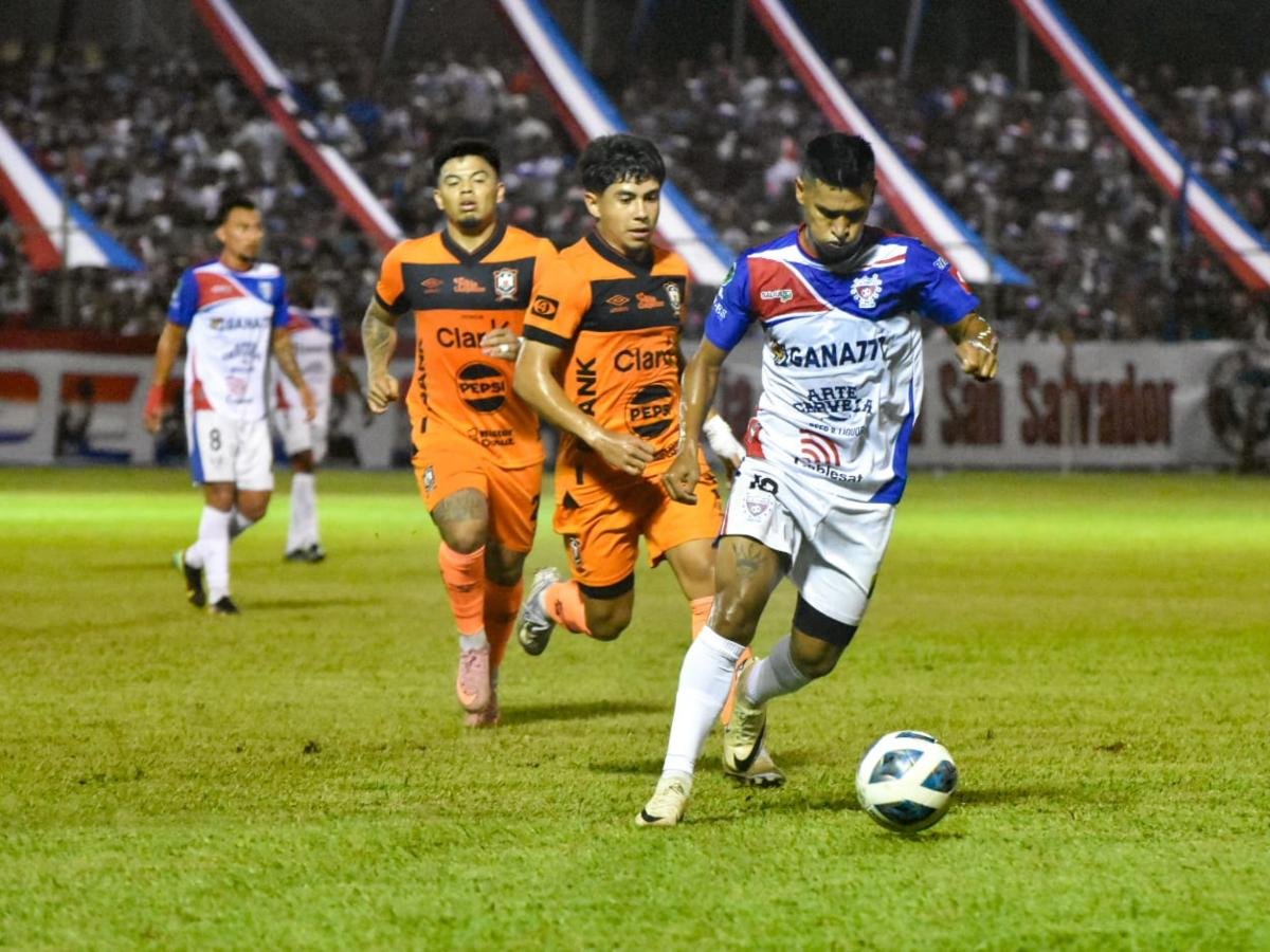 Firpo y Águila se enfrentan en duelo clave por el liderato del Clausura 2026