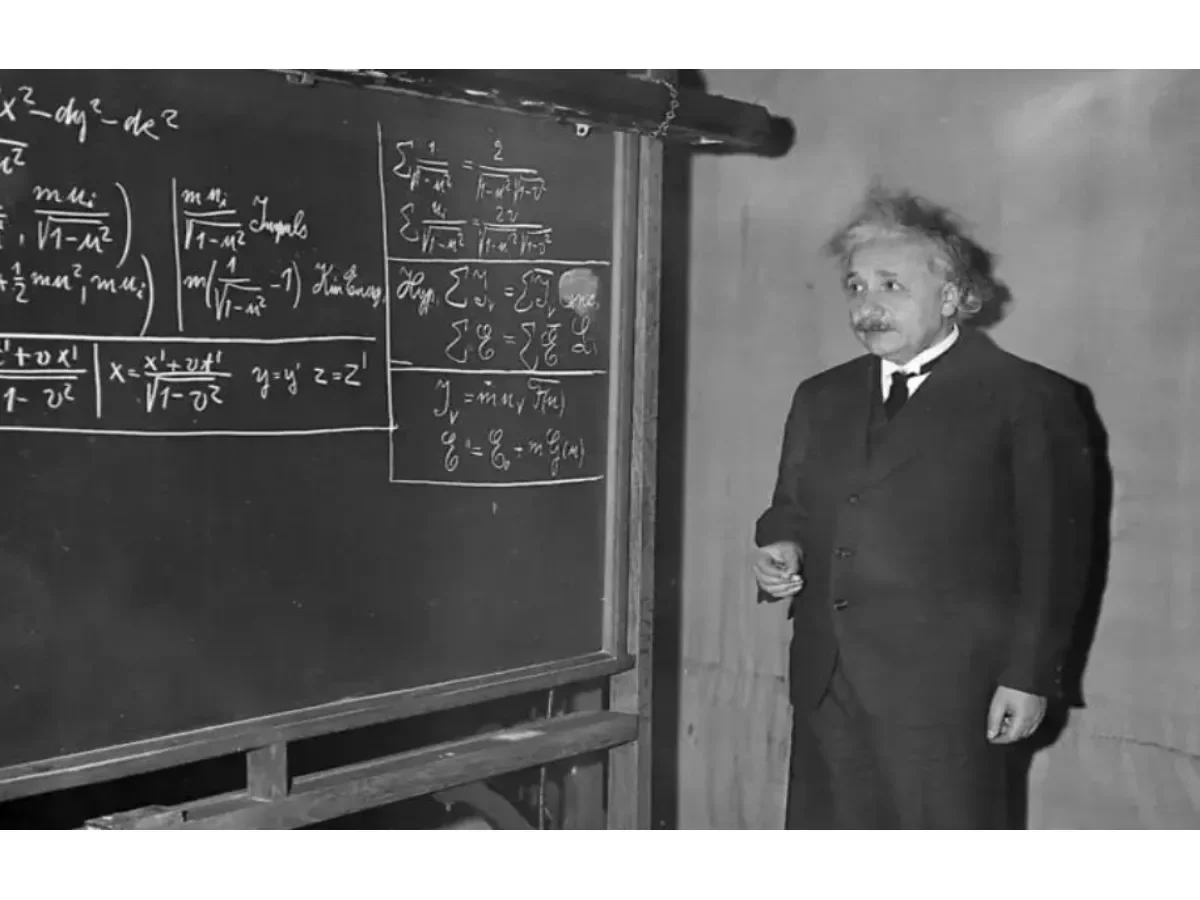 Descubren error de Einstein en mecánica cuántica tras 71 años de su muerte