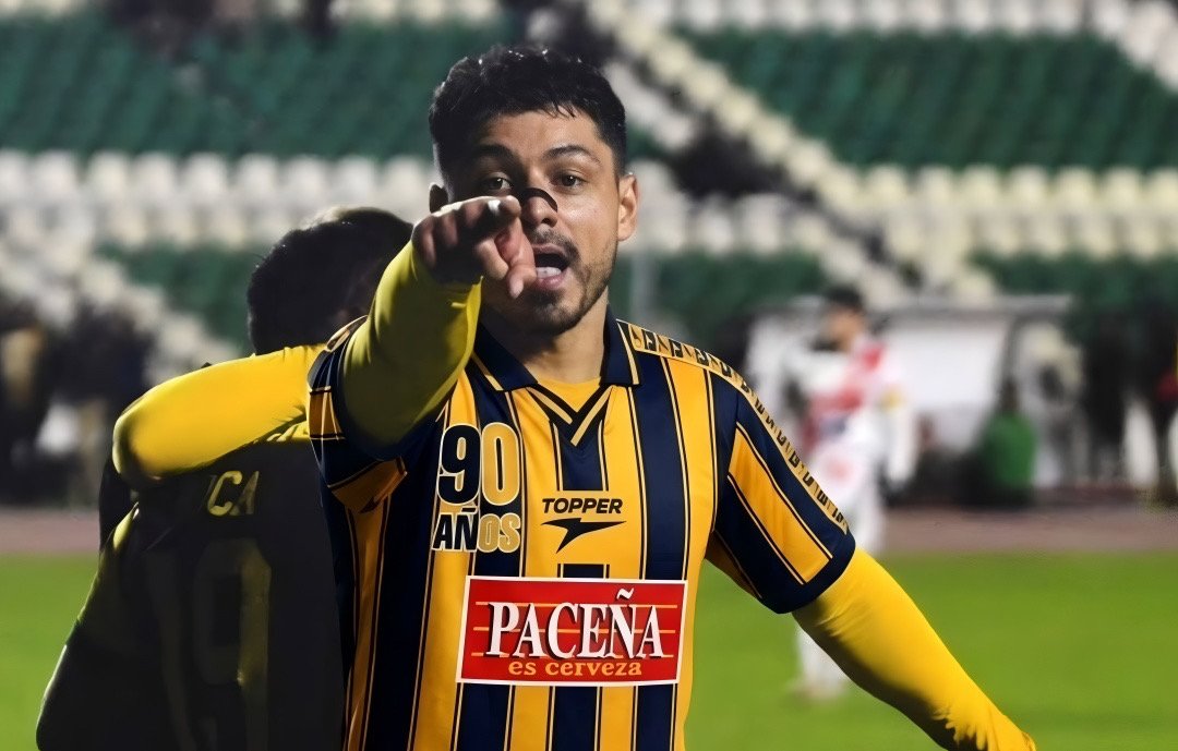 Darwin Lom destaca con gol y lidera victoria de The Strongest en cuartos de final en Bolivia