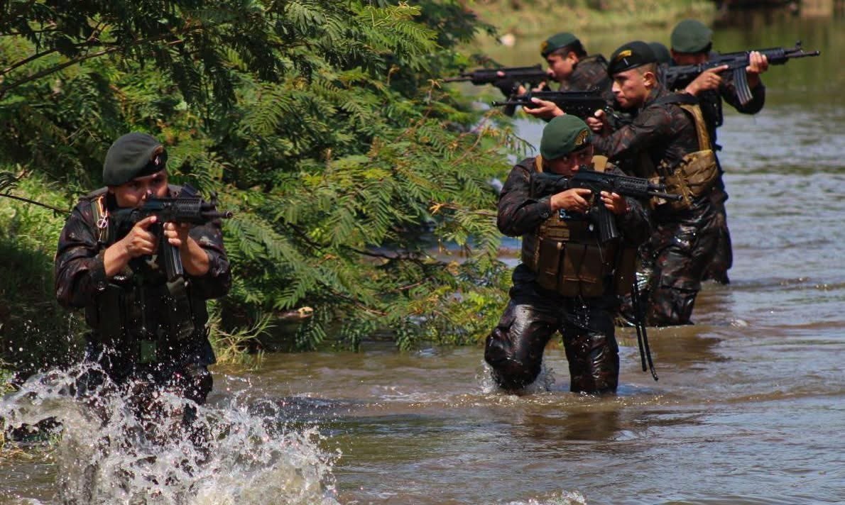 Estados Unidos levanta embargo y Guatemala podrá adquirir armamento y equipo militar