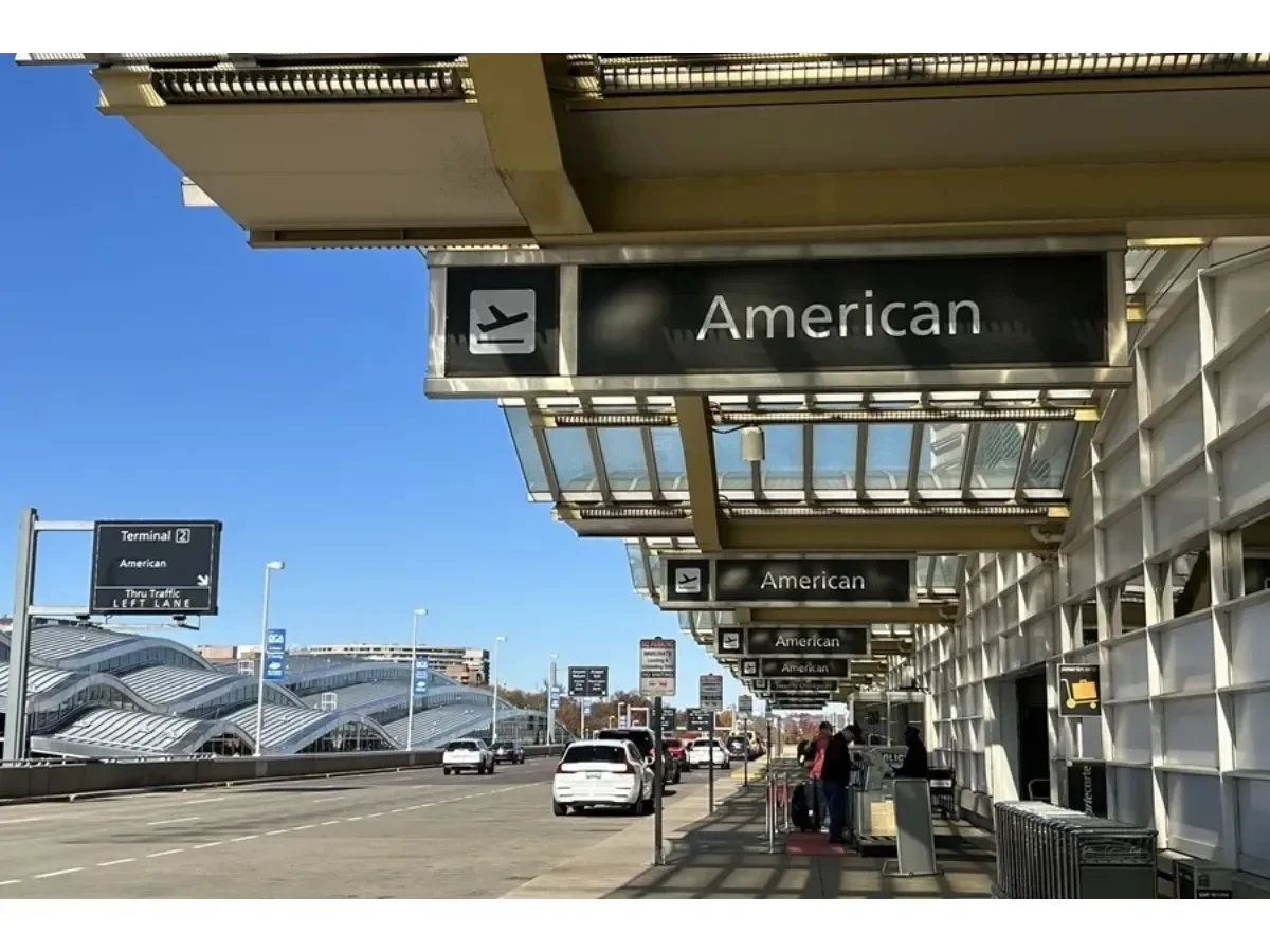 Retrasos y largas filas en aeropuertos de EE.UU. por cierre parcial del Departamento de Seguridad Nacional