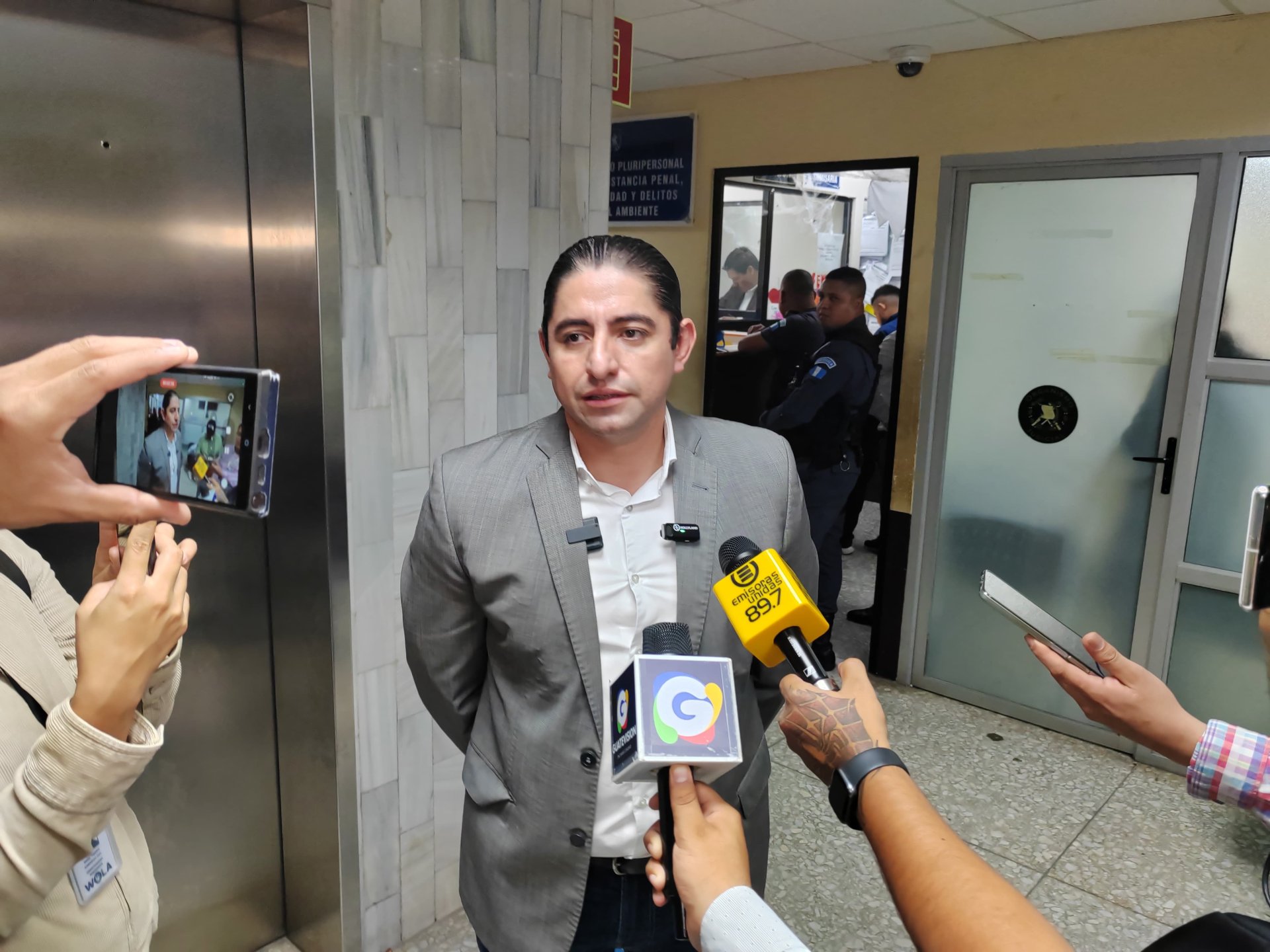 Audiencia contra exfiscal Stuardo Campo por caso Libramiento de Chimaltenango es reprogramada