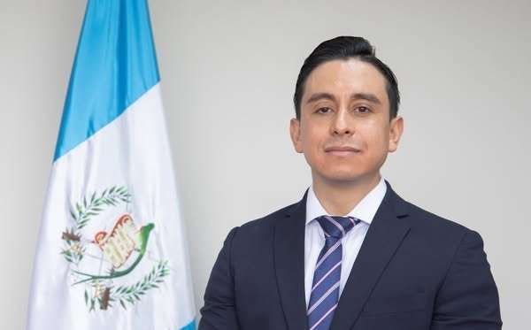 Renuncia irrevocable de Jorge Miguel Castillo Castro como Superintendente de Competencia en Guatemala