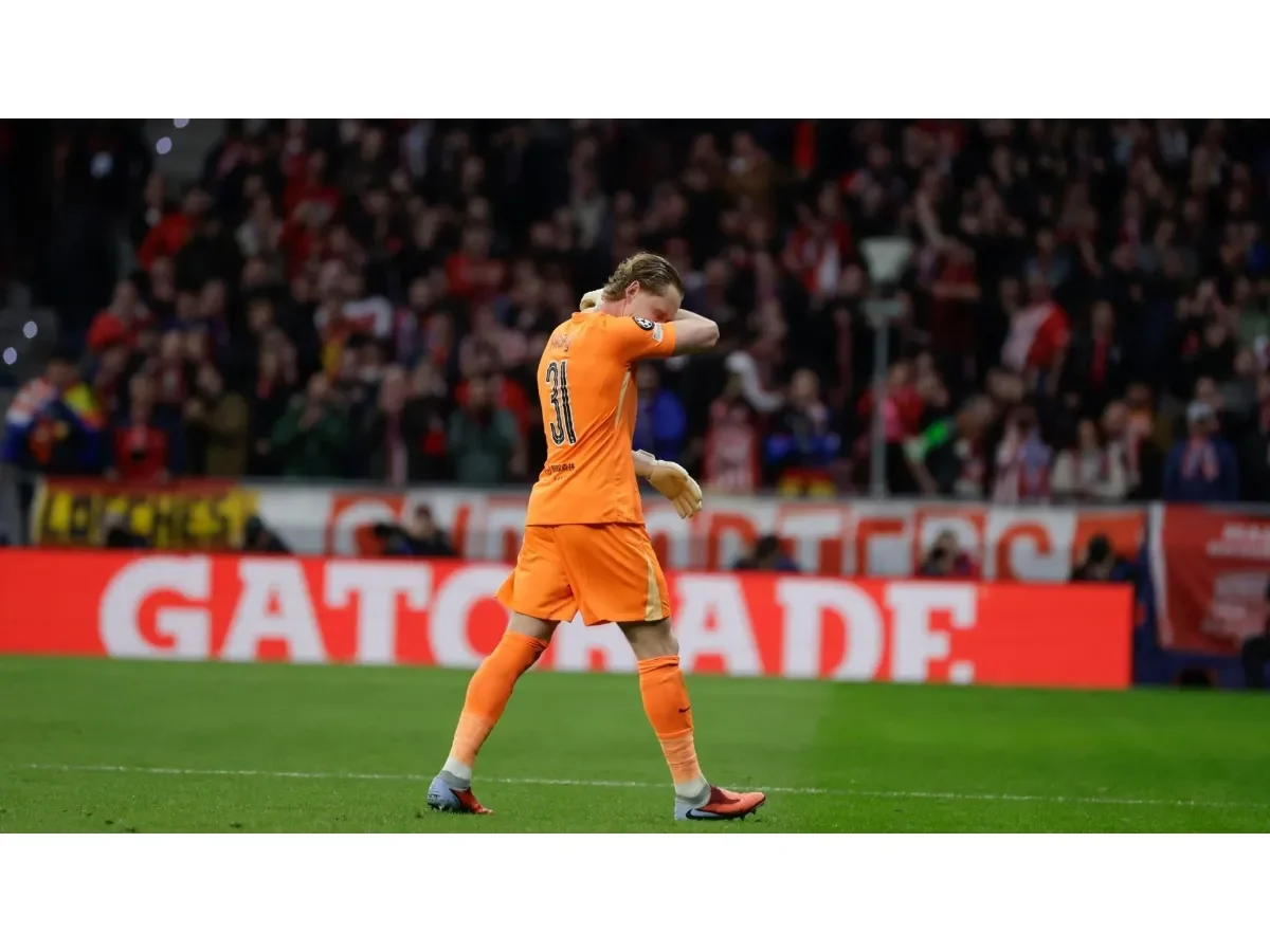 Portero del Tottenham es sustituido tras errores decisivos en Champions League contra Atlético de Madrid