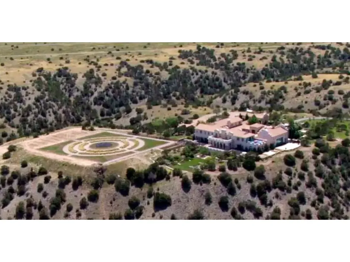 Autoridades de Nuevo México registran rancho vinculado a Jeffrey Epstein por posibles delitos sexuales