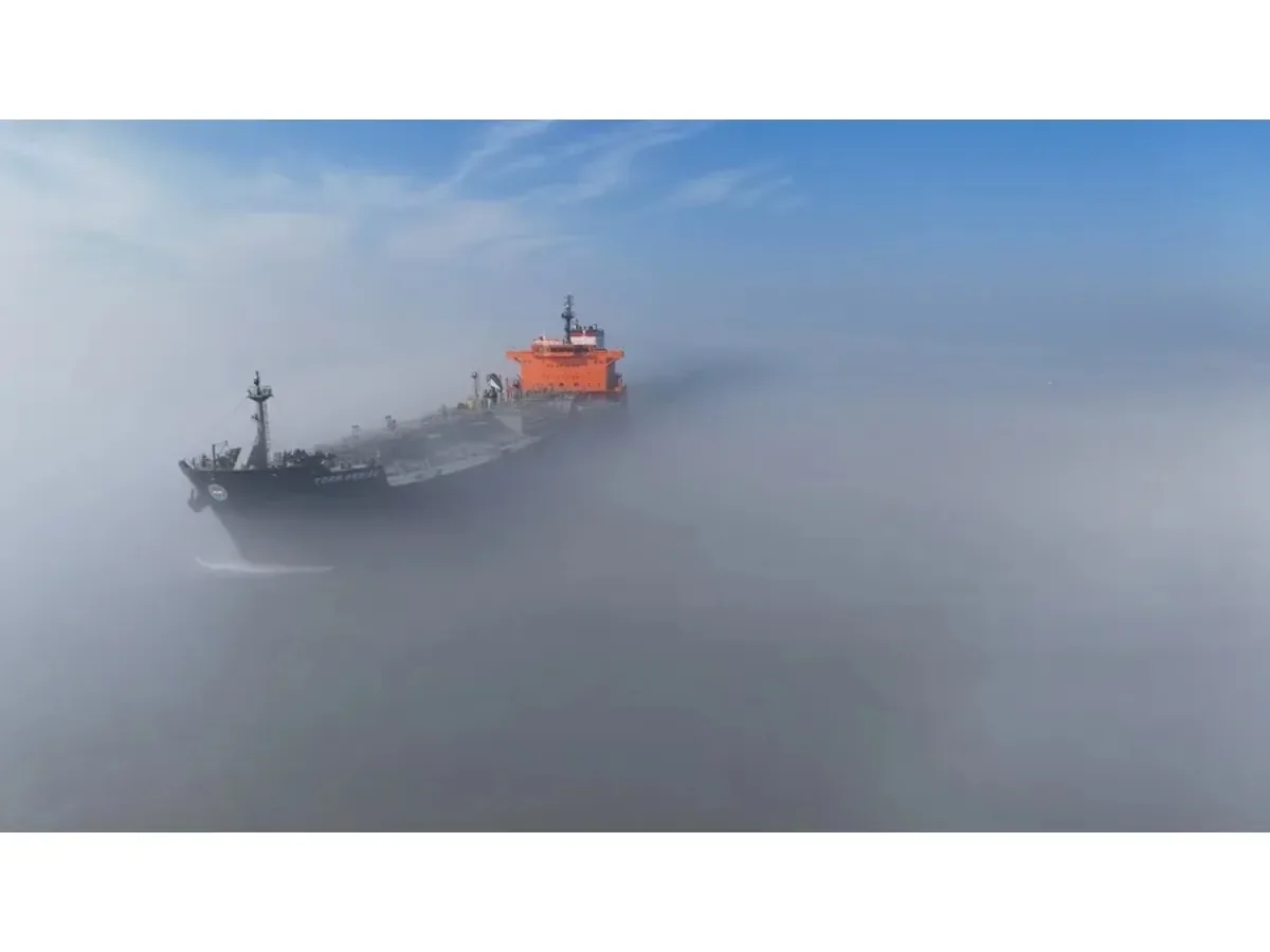 Estados Unidos destruye diez barcos minadores iraníes en el estrecho de Ormuz en medio de creciente tensión