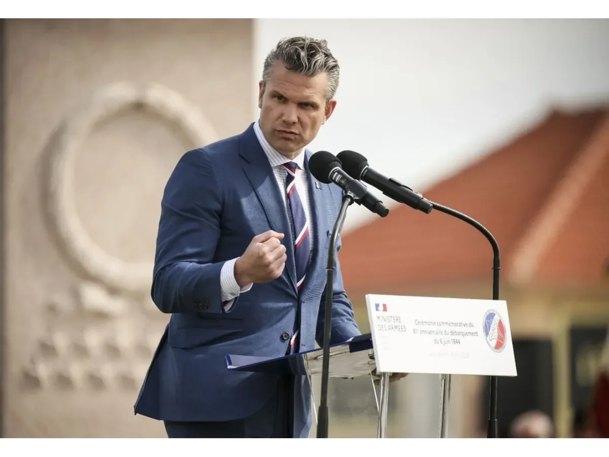 Pentágono limita acceso a fotógrafos tras difusión de imágenes desfavorables de Pete Hegseth