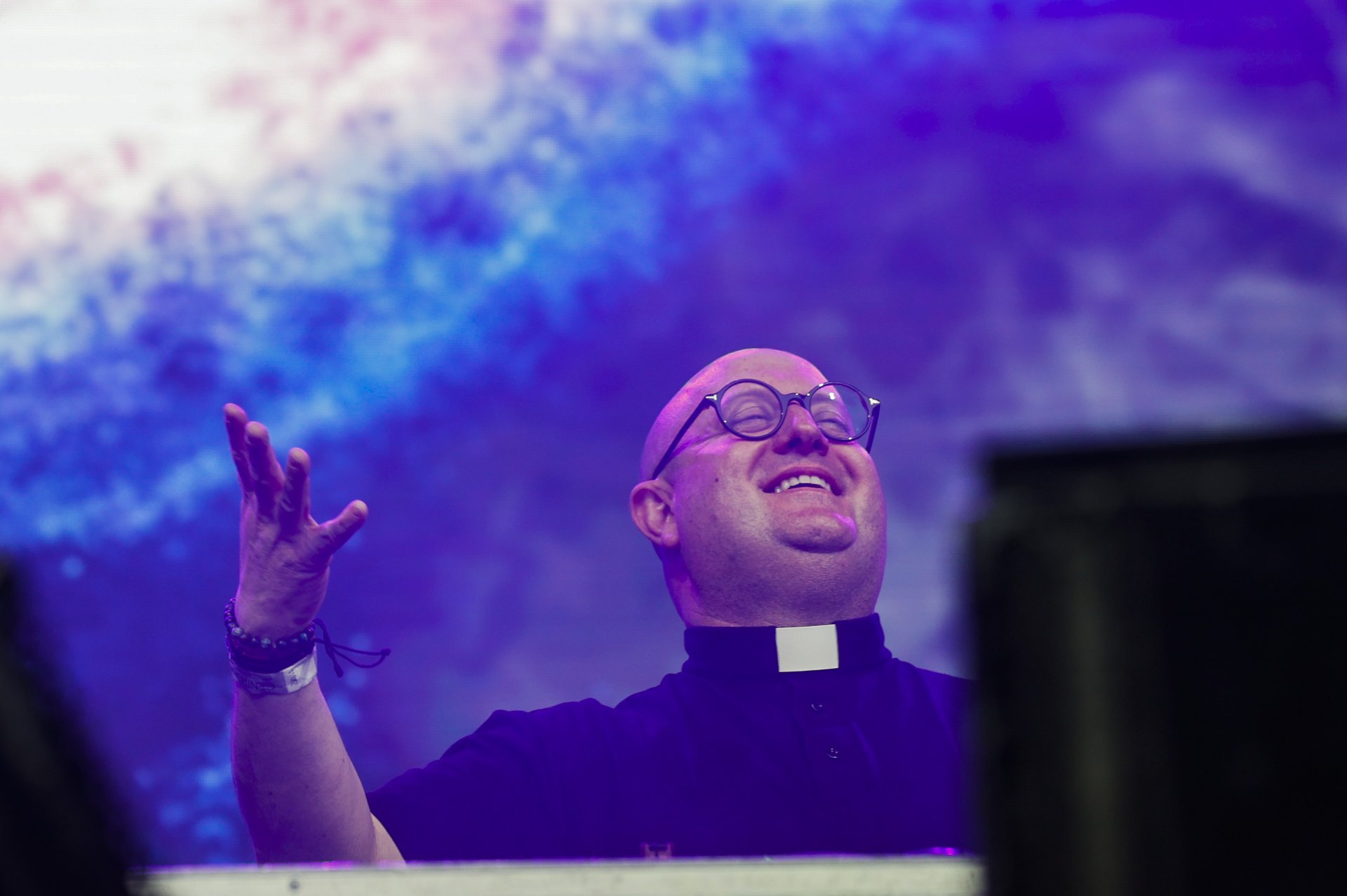 Padre Guilherme celebra misa en Catedral Metropolitana antes de su concierto en Guatemala