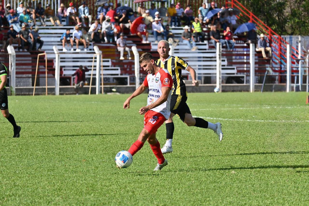 Análisis actualizado de la tabla acumulada por el descenso en la Liga Nacional tras el partido Mictlán vs Aurora Análisis actualizado de la tabla acumulada por el descenso en la Liga Nacional tras el partido Mictlán vs Aurora