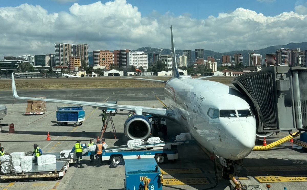 Incremento en el precio del combustible impacta tarifas aéreas en EE. UU. ante crisis en Oriente Medio