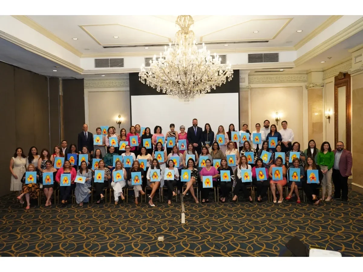 ASSA fomenta el liderazgo femenino con arte y reflexión en Día de la Mujer