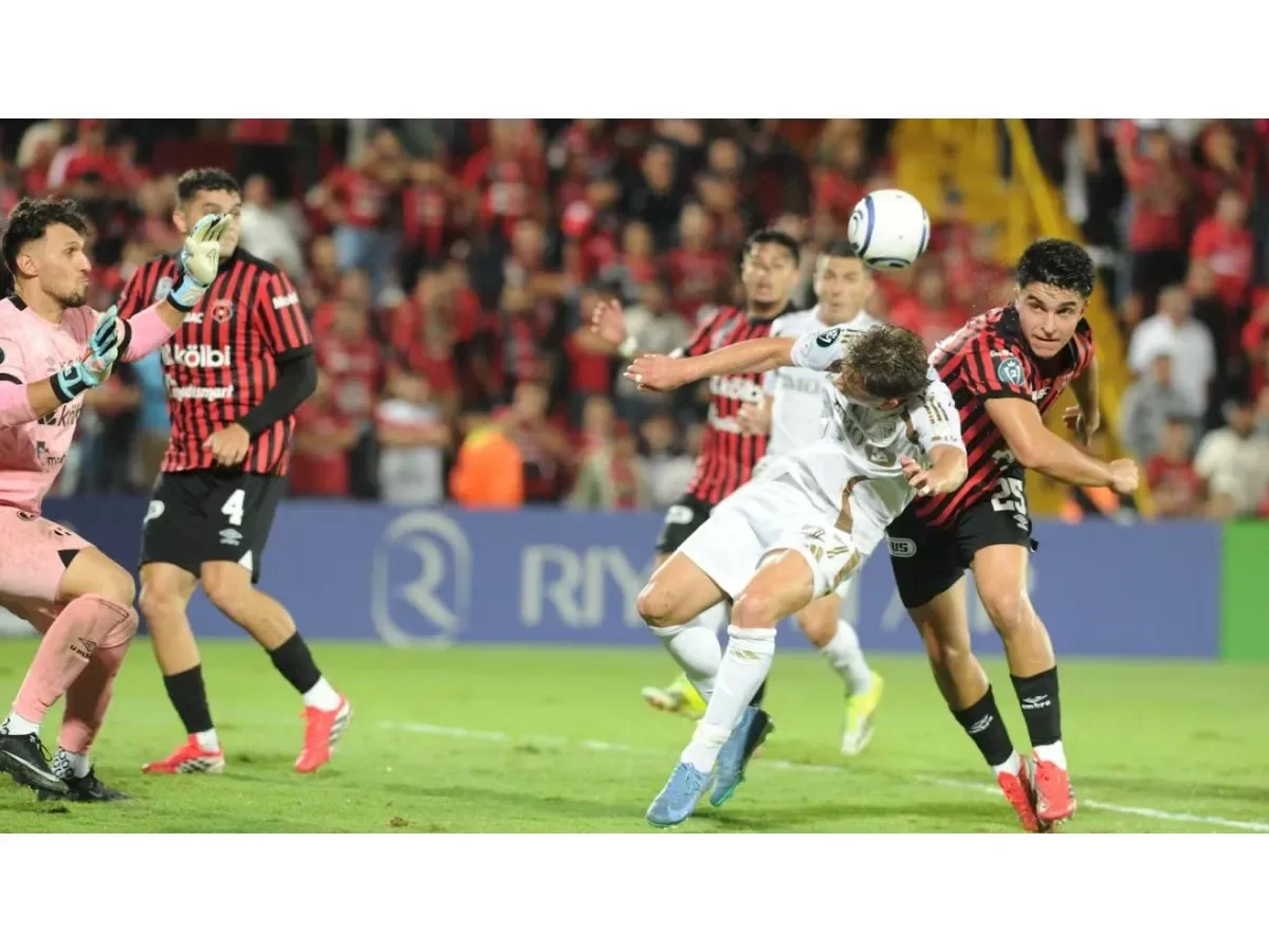 Nathan Ordaz lidera la remontada del LAFC ante Alajuelense en la Copa de Campeones CONCACAF