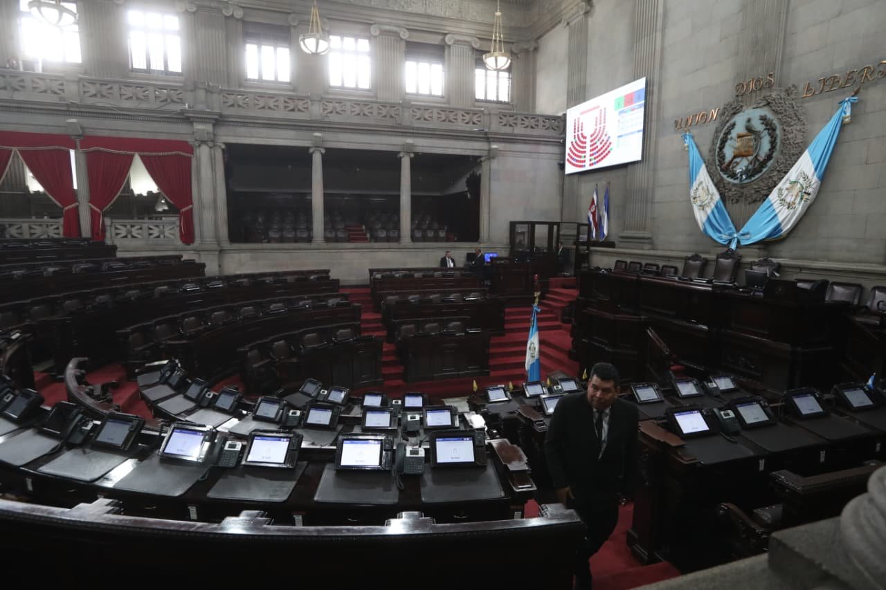 Congreso de Guatemala juramenta a nuevos magistrados del Tribunal Supremo Electoral para elecciones 2026