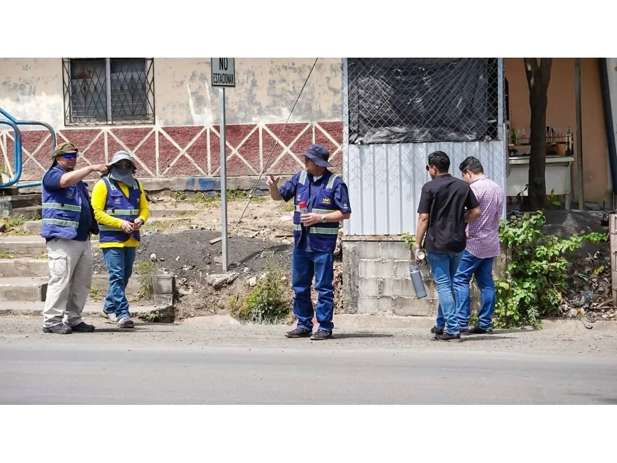Avanza señalización para futura instalación de semáforos en puntos clave de Santa Rosa de Lima