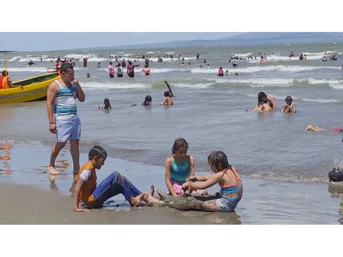 El Salvador prevé aumento en la llegada de turistas para Semana Santa 2026